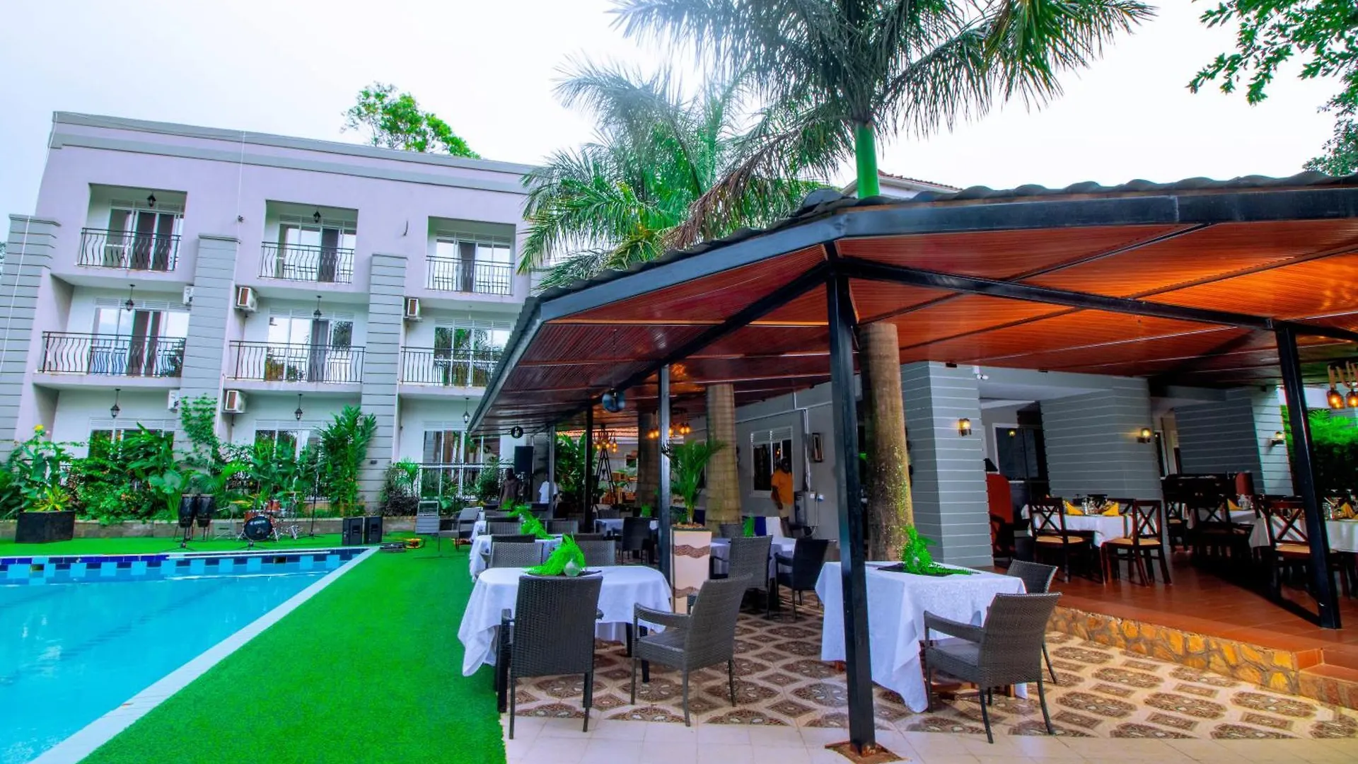 The Mansion Hotel Jinja
